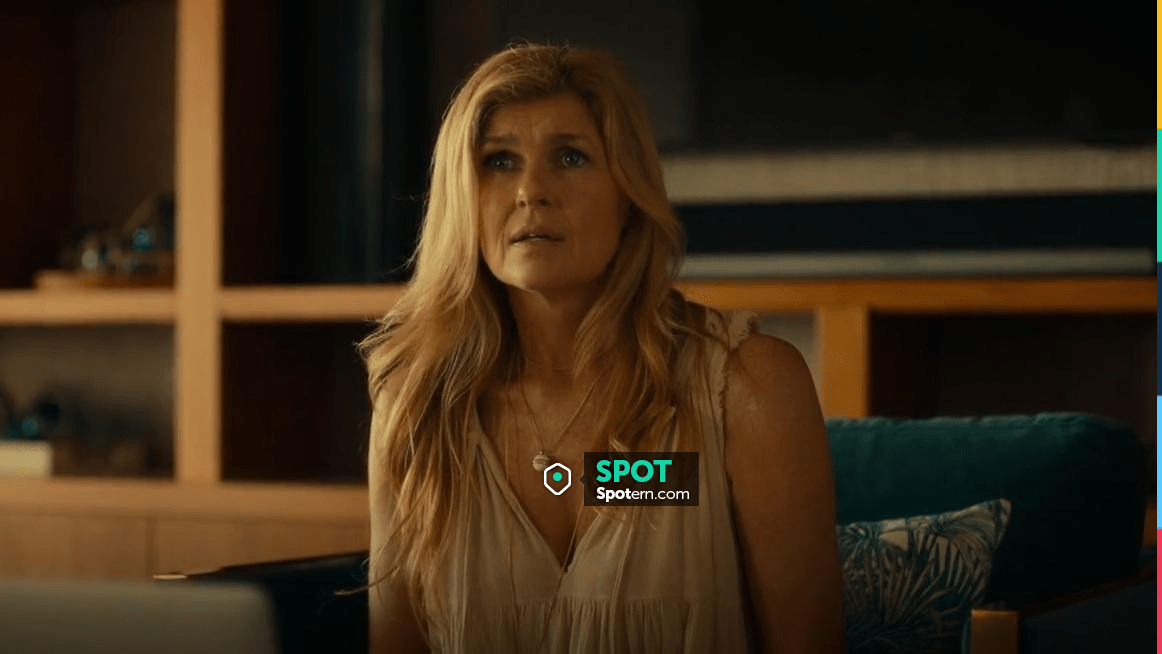 connie britton necklace