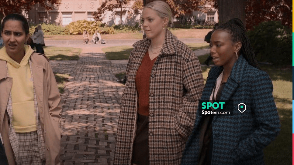 oat-houndstooth-coat-worn-by-whitney-chase-alyah-chanelle-scott-as