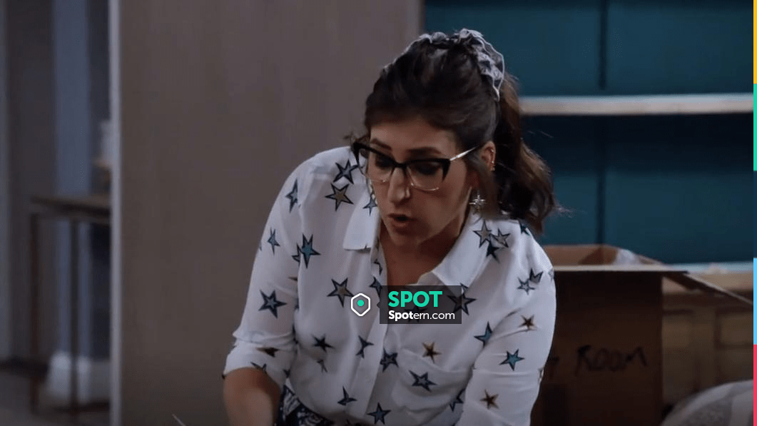 Rails Kate Shirt In Ivory Cosmic Stars Worn By Kat Mayim Bialik As Seen In Call Me Kat S03e11 Spotern