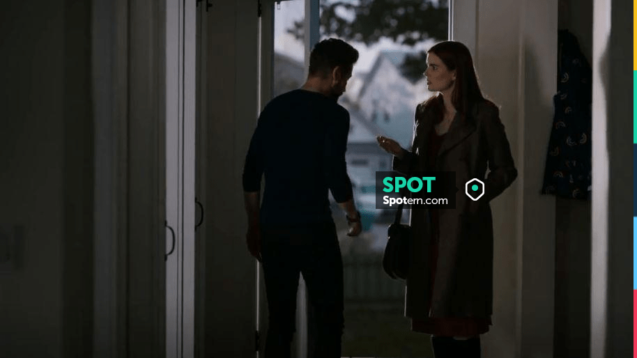 Sandro Man­teau Check Wool Blend Coat worn by Dr. Kincaid Sullivan (Kaley Ronayne) as seen in