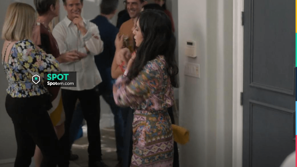 Free People Ar­i­ana Print­ed Smocked Top worn by Diandra Stiltskin