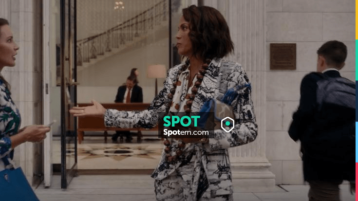 Veronica Silicani Jungle In The City Giraffa Bag Worn By Lisa Todd