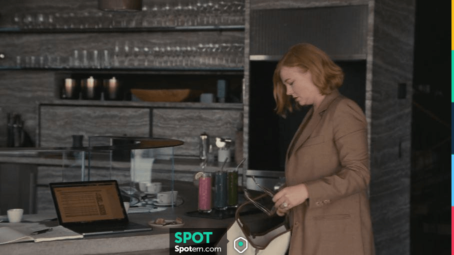 Hereu Calella Bag worn by Shiv Roy (Sarah Snook) as seen in Succession  (S04E01)