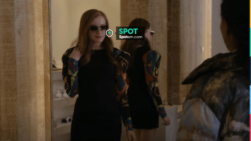 Dripping Sunglasses worn by Anna Delvey (Julia Garner) as seen in
