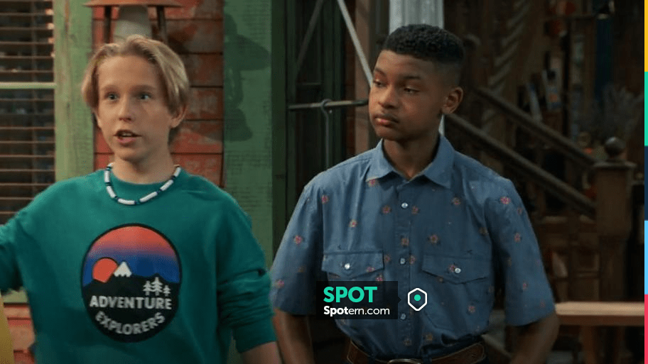 BDG West­ern Flo­ral Shirt worn by Bill Pickett (Alfred Lewis) as seen