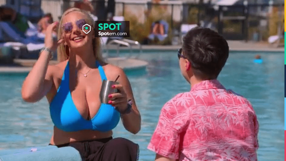 Ray Ban Round Sunglasses worn by Lexi Goldberg as seen in The
