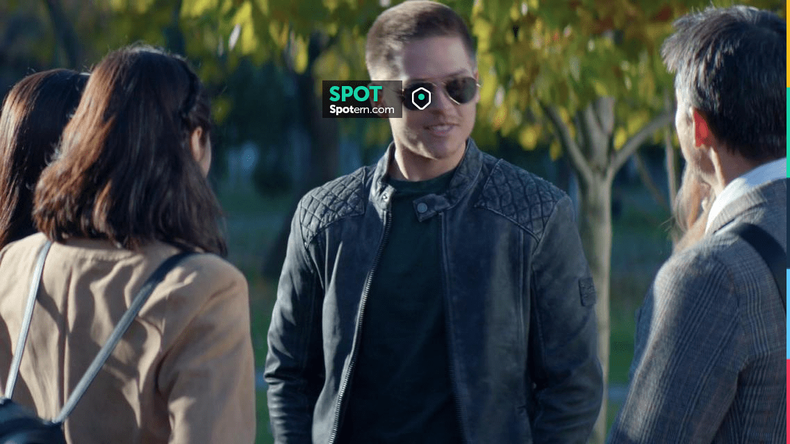 Ray-Ban aviator sunglasses worn by Travis Maddox (Dylan Sprouse) as ...