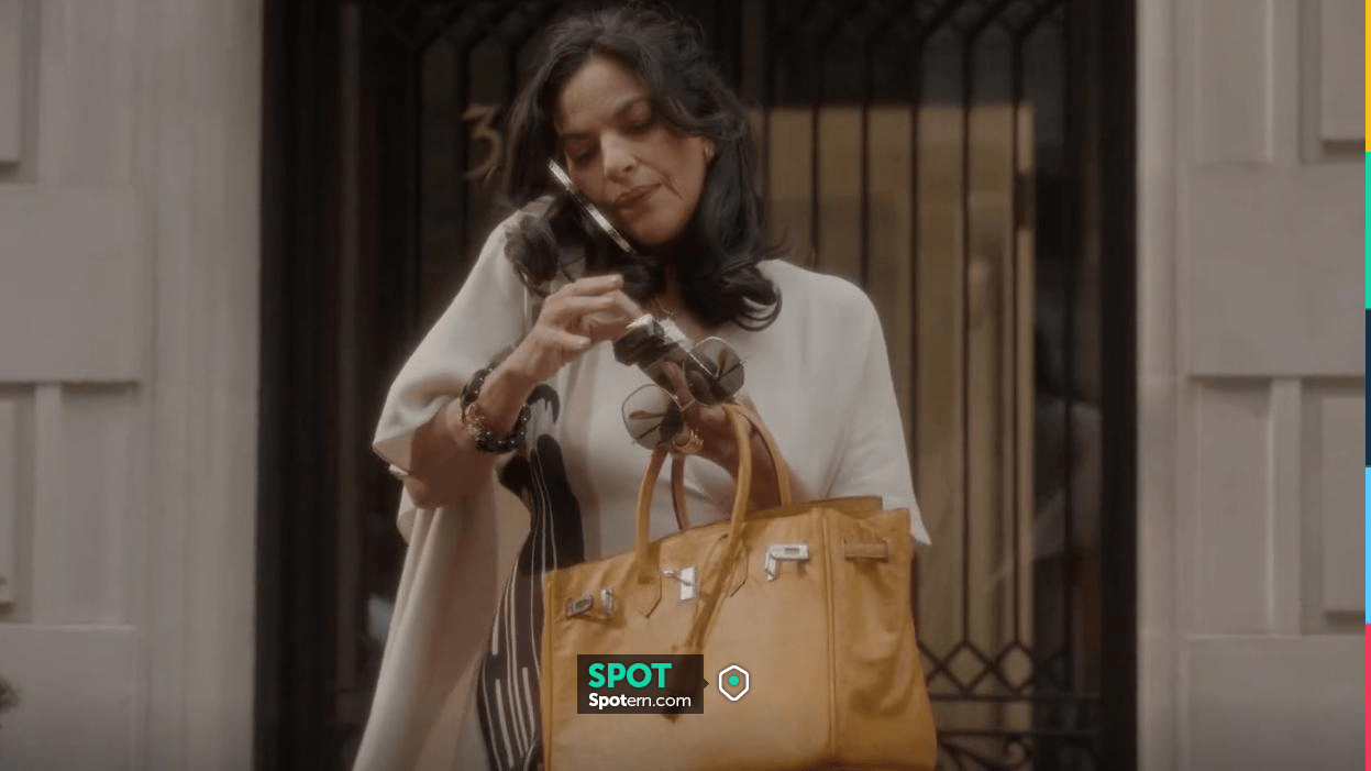 Hermès Birkin Bag worn by Seema Patel (Sarita Choudhury) as seen