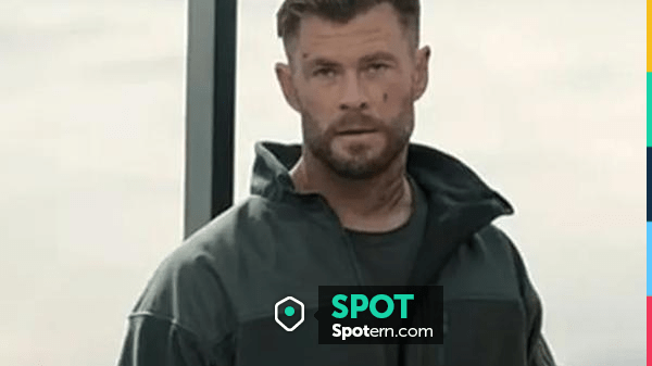 Extraction 2 Chris Hemsworth Jacket of Tyler Rake (Chris Hemsworth) in