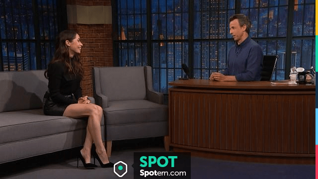 Pumps worn by Cristin Milioti in Late Night with Seth Meyers | Spotern