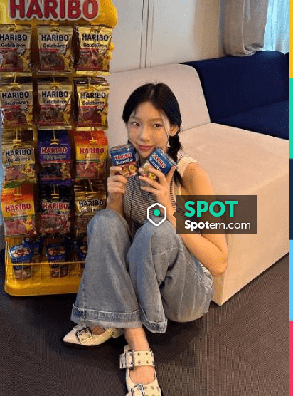 Midnight Moment Pierce Love String Necklace worn by Taeyeon