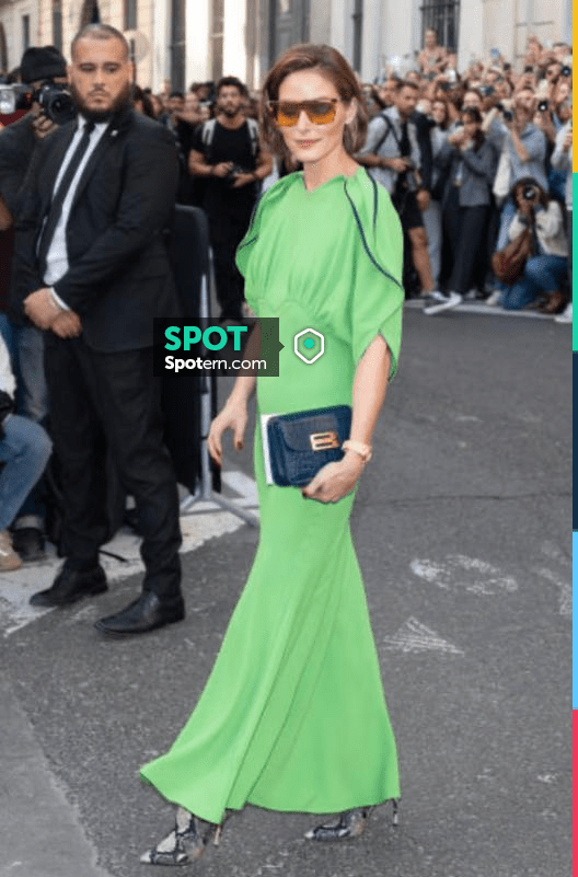 Victoria Beckham Green Dolman Midi Dress worn by Olivia Palermo at Victoria  Beckham Show on September 29, 2023 | Spotern