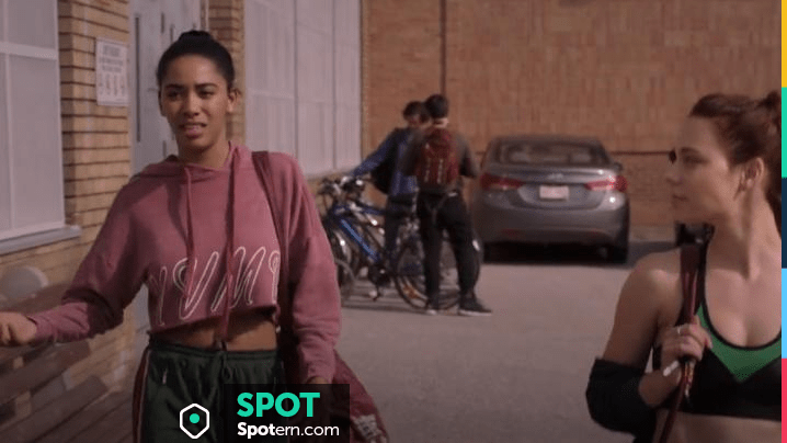 Blue Printed sport bra worn by Addy Hanlon (Herizen Guardiola) in