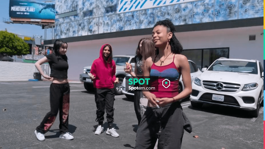 Zara Crop Top worn by Naisha as seen in Pop Star Academy KATSEYE (S01E01) Spotern