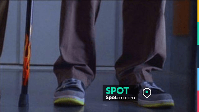 The NIKE AIR ZOOM DUNKESTO Laurie in Dr. House | Spotern