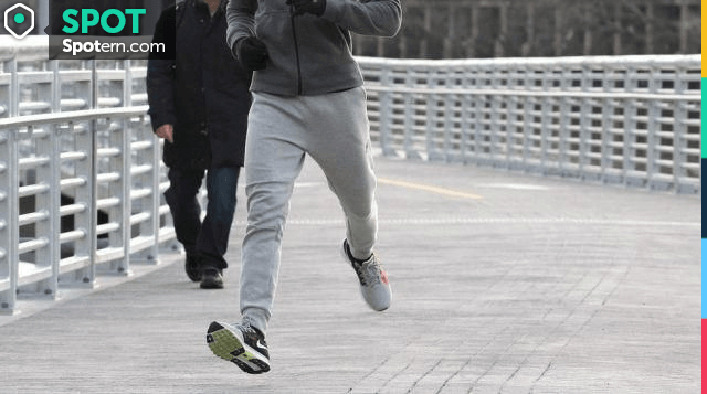 Diez años toxicidad hoja Zapatillas Nike Zoom Vomero 9 en Creed El legado de Rocky Balboa | Spotern