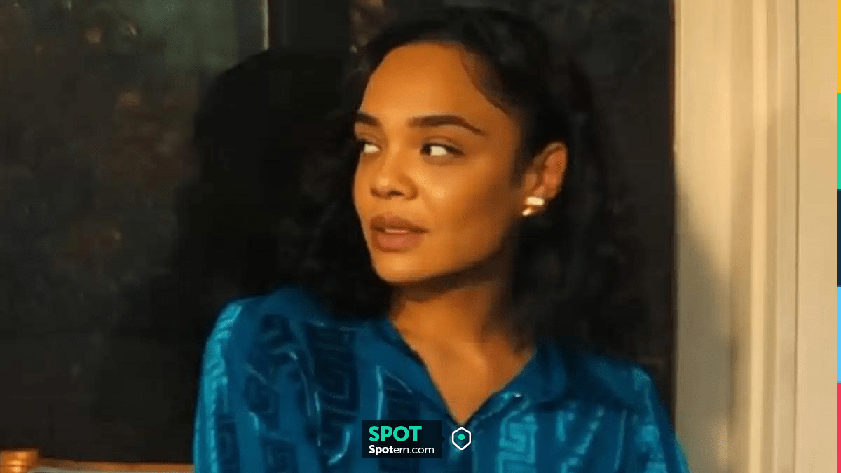 His and Hers S01 Tessa Thompson Blue Blouse d’Anna Andrews (Tessa ...