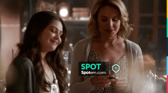 The Top Joy Of Camille O Connell Leah Pipes In The Originals S2e22 Spotern