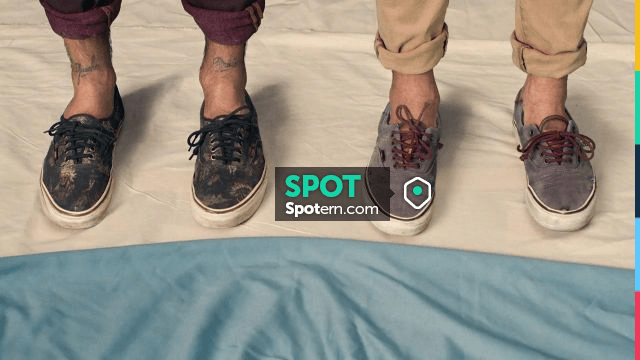 Sneakers Vans In The Clip In Your Face Of Frero Delavega Spotern