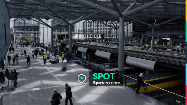 The train Station of The Hague-Central to the netherlands in Sense8 ...