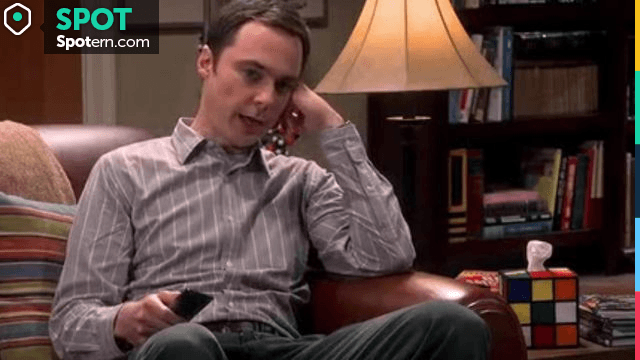 The box of tissues Rubik s Cube Sheldon Cooper (Jim Parsons) in The Big  Bang Theory S09E07