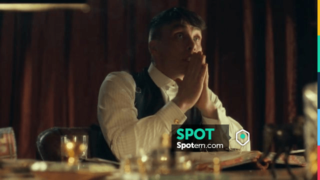 The Round Glasses Years 20 Thomas Shelby Cillian Murphy In Peaky Blinders S04e01 Spotern 