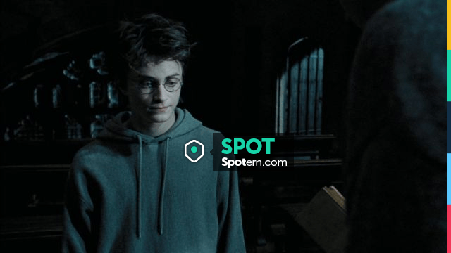 The sweatshirt hoody grey Harry Potter (Daniel Radcliffe) in Harry Potter  and the prisoner of Azkaban | Spotern