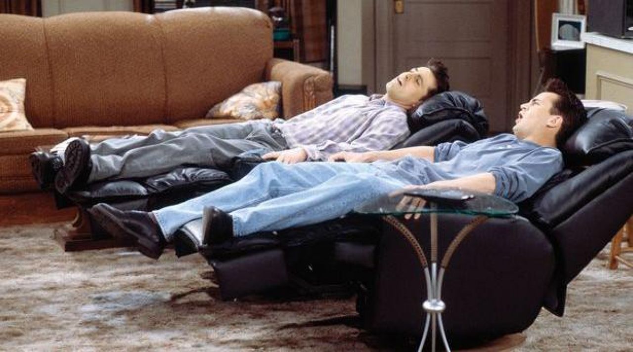 Les fauteuils Barcalounger de Joey et Chandler dans Friends Spotern