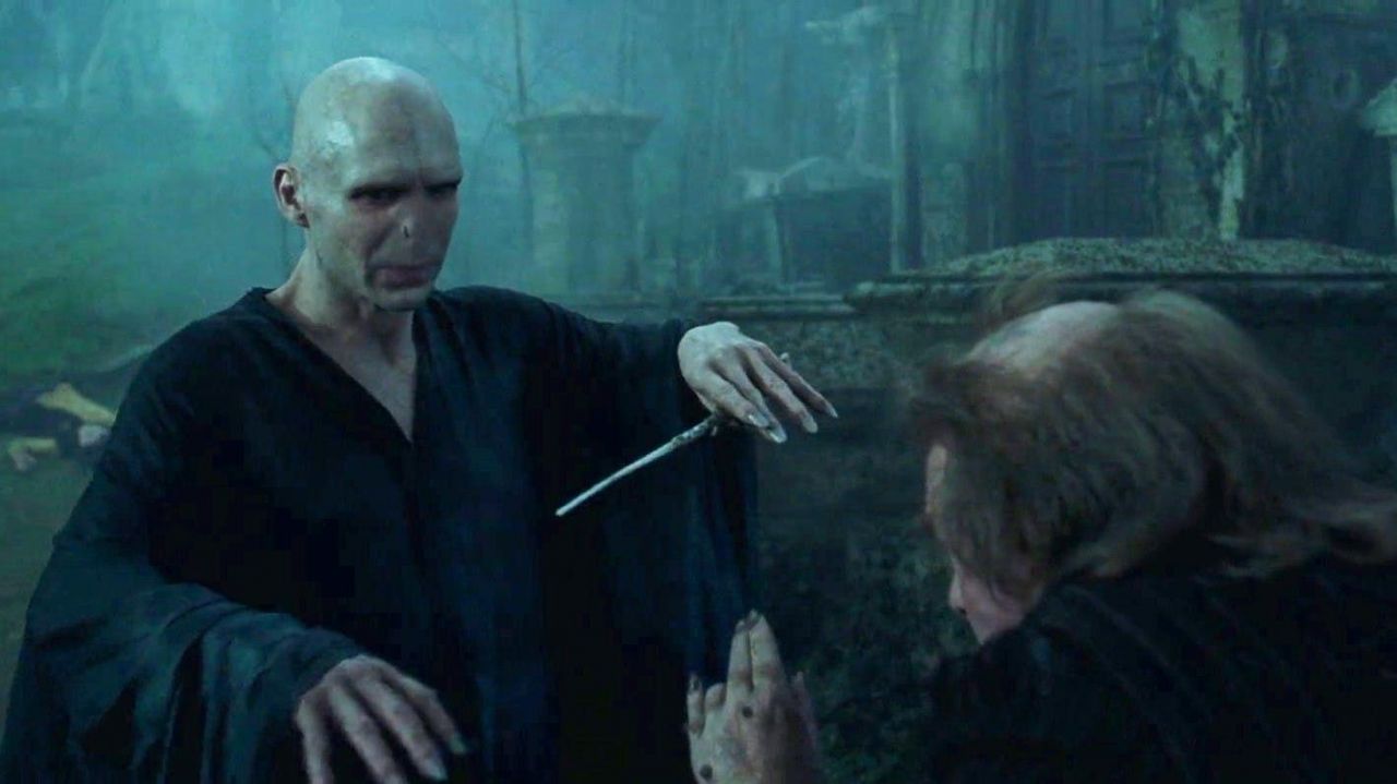 La réplique de la baguette magique de Lord Voldemort (Ralph Fiennes) dans Harry Potter et la