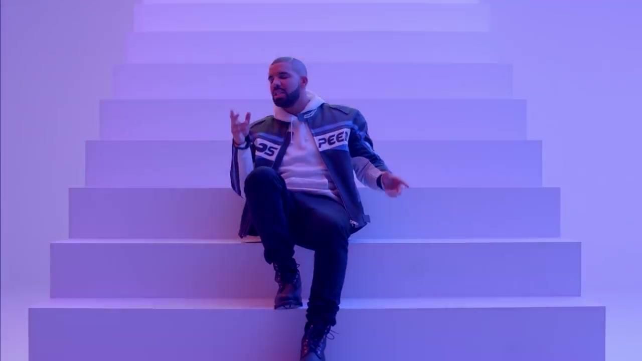 Le blouson porté par Drake dans son clip de Hotline bling.