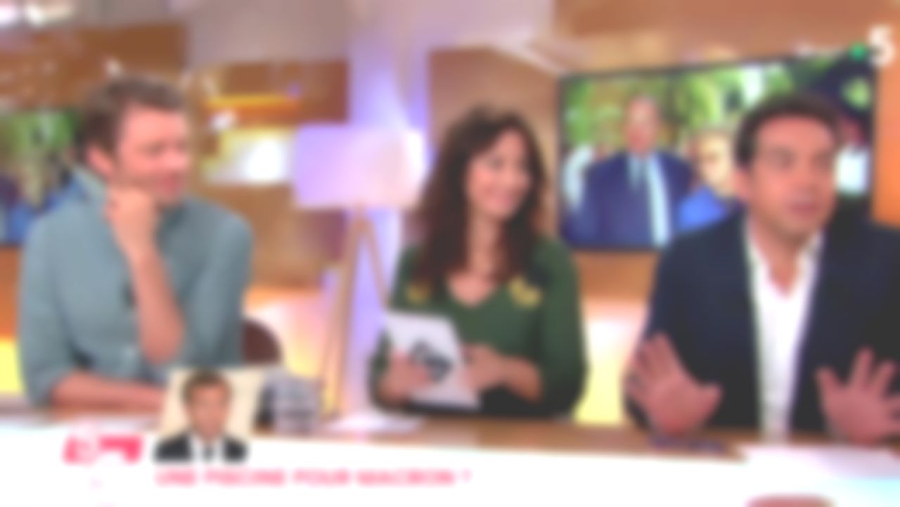 Le top à imprimé chevron de Marion Ruggieri dans C à vous du 21/06/2018 Spotern Le top à imprimé chevron de Marion Ruggieri dans C à vous du 21/06/2018 Spotern