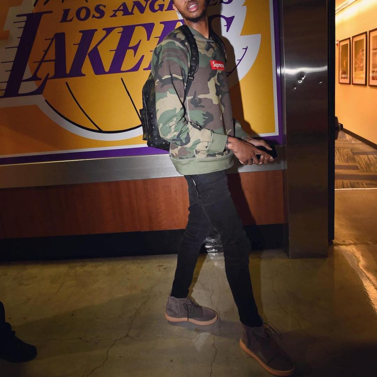 Look live. Иван Суханкин. Nick young in Yeezys.