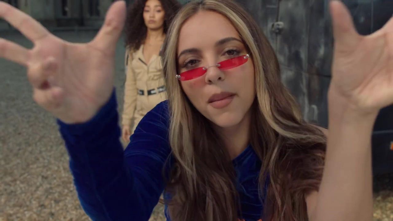 Red sunglasses of Jade Thirlwall in "Woman Like Me" (Little Mix ft