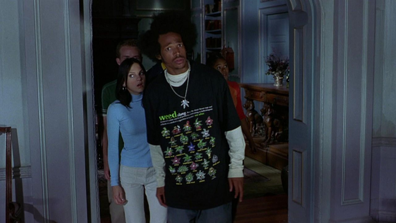 The t-shirt weed shorty (Marlon Wayans) Scary Movie 2.