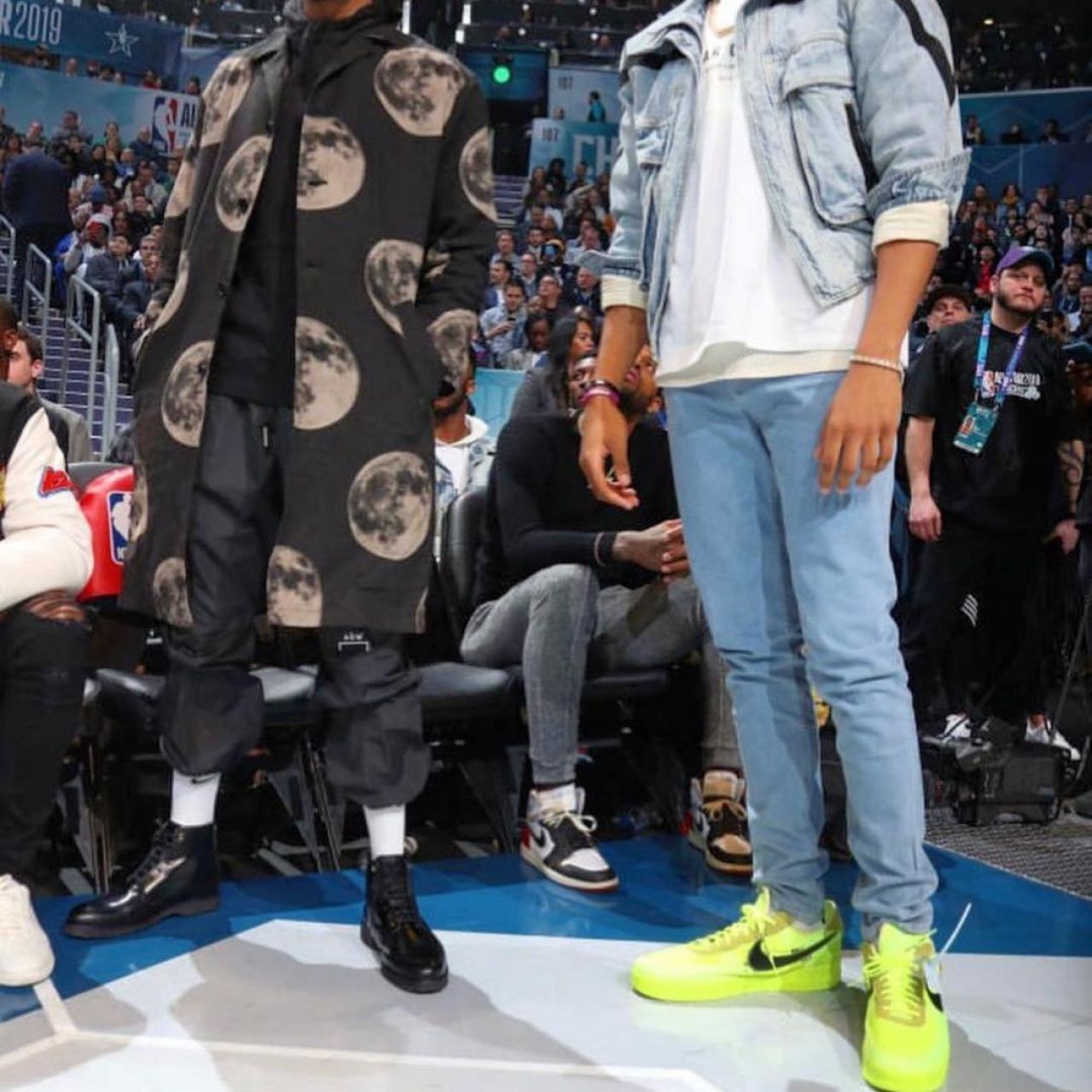 Sneakers The 10: Nike Air Force 1 Low "off white" worn by D'Angelo...