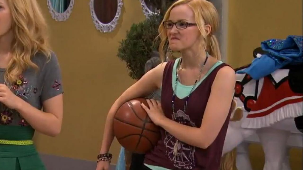 Liv And Maddie Boobs