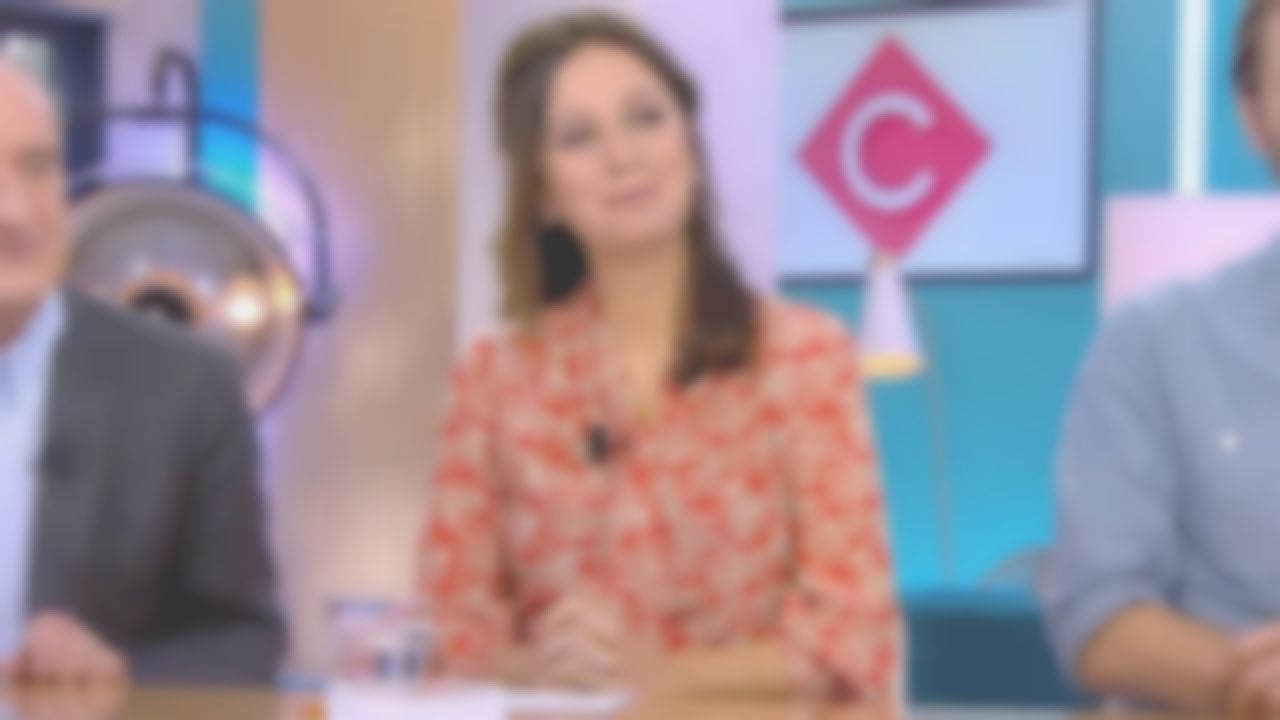 Marion Ruggieri Quitte C A Vous Pourquoi La robe longue col à nouer imprimée en soie Rouge de Marion Ruggieri
