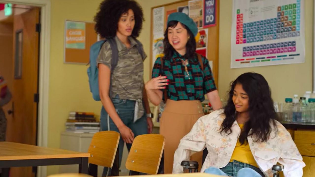 Quand Sort La Prochaine Saison De Mes Première Fois Le béret vert de Eleanor (Ramona Young) dans Mes premières fois (S01E01