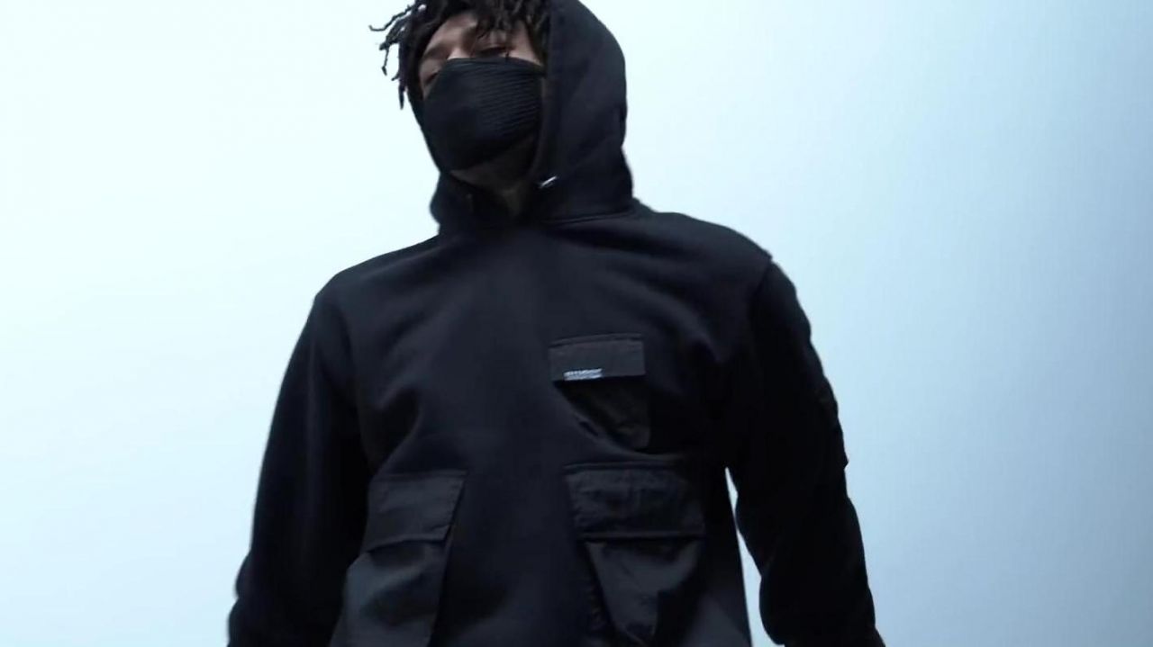 Stüssy Black Hoodie Jacket Worn By Scarlxrd In C V Freestyle Music