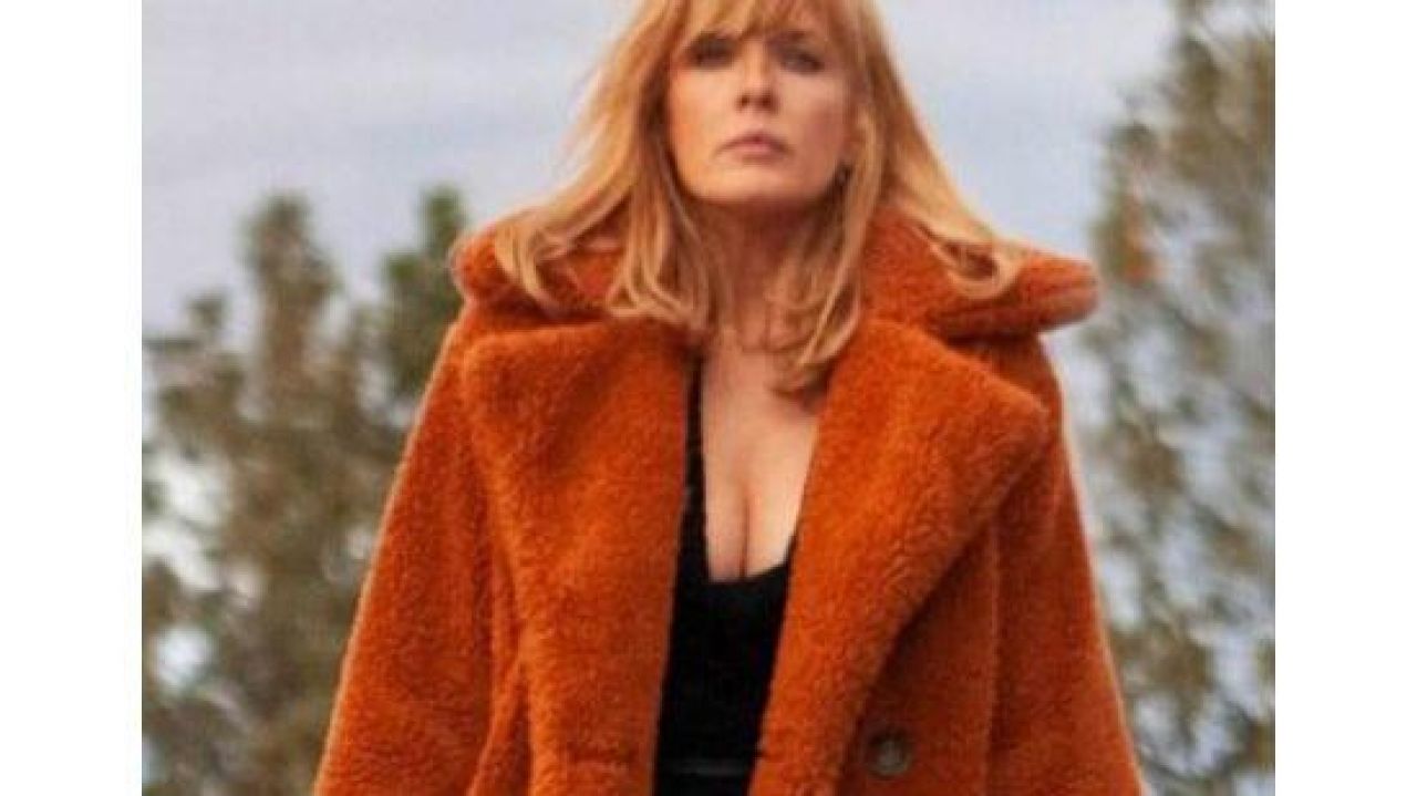 Yellowstone Beth Dutton Jacket Used By Kelly Reilly In Yellowstone