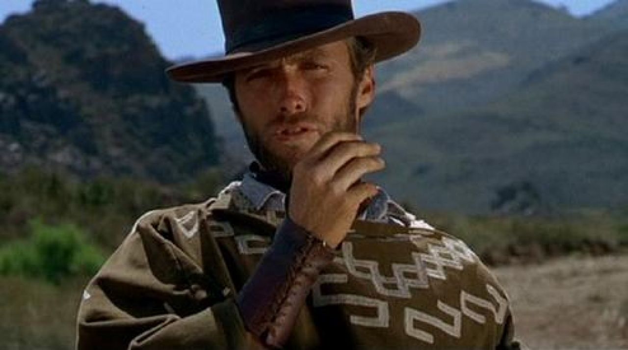 Le Bon La Brute Et Le Truand Clint Eastwood Le poncho de Blondin (Clint Eastwood) dans Le bon, la brute et le