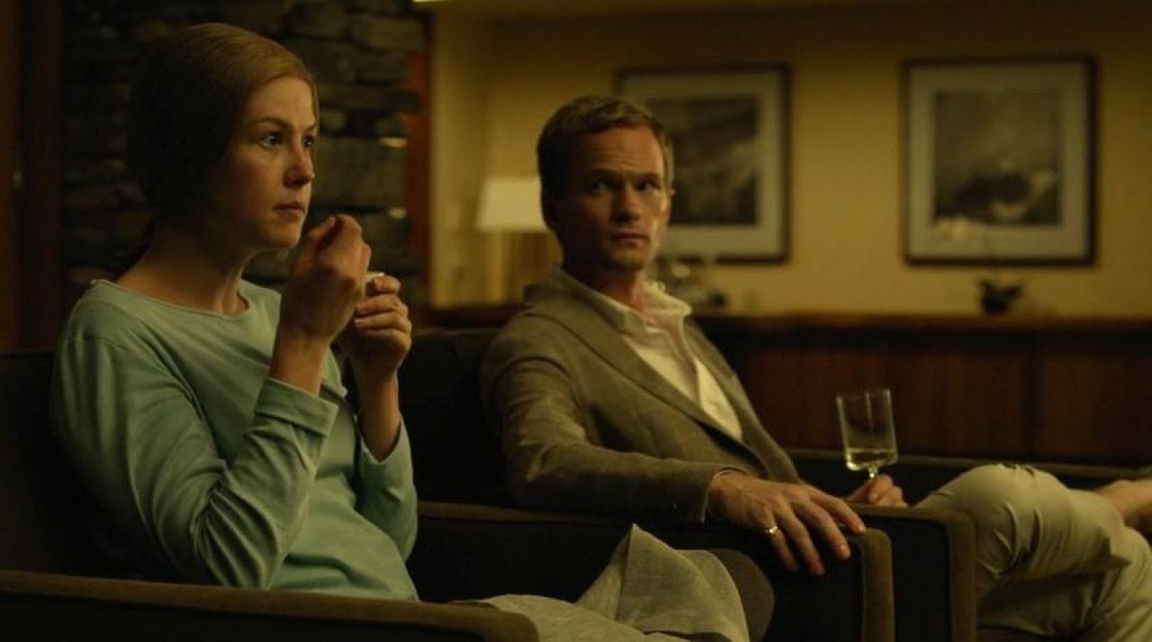 The glasses Crate & Barrell Neil Patrick Harris in Gone Girl.