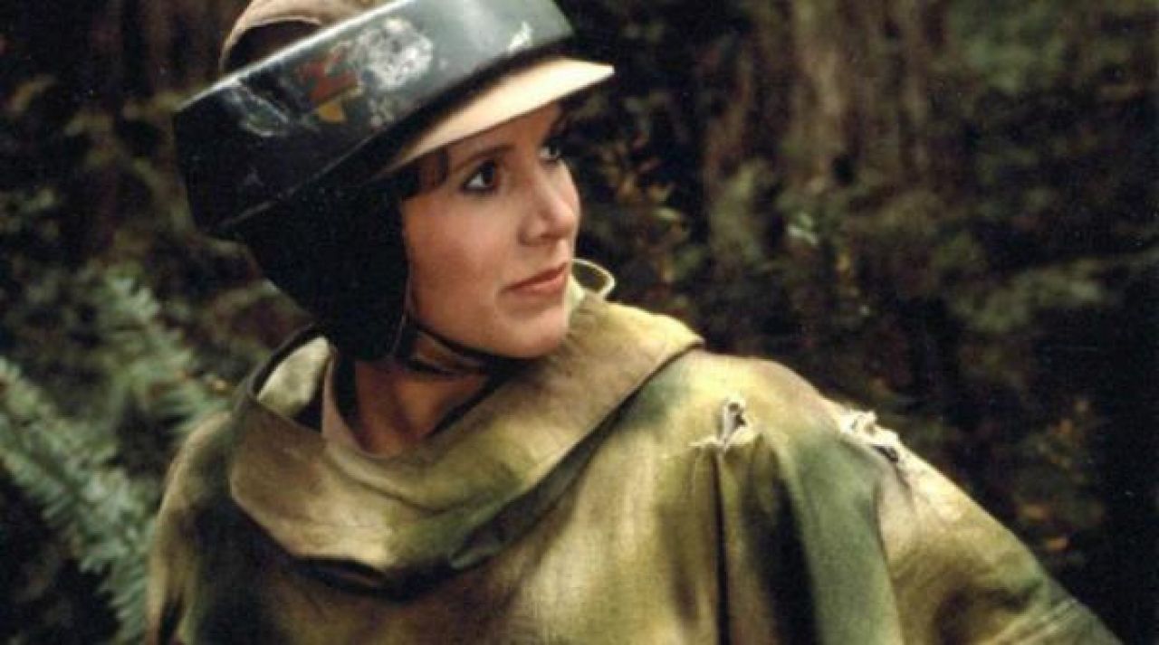 The Poncho & helmet, Princess Leia (Carrie Fisher) in Star Wars VI : re...