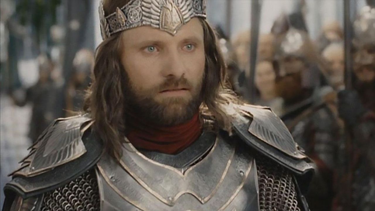 Crown Worn By King Elessar Aragorn Viggo Mortensen As Seen In The