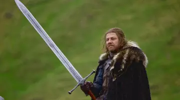 L'épée de Ned Stark (Sean Bean) dans Game of Thrones
