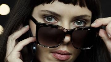 Sunglasses by Peter and May Walk Lucy (Scarlett Johansson) in Lucy