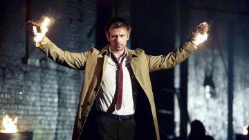 La gabardina de John Constantine (Matt Ryan) en Constantine