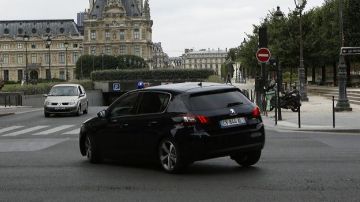 The Peugeot 308 of Captain Del Rio in Lucy