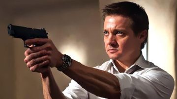 The Rolex watch of William Brandt (Jeremy Renner) in Mission : Impossible - Protocol Ghost