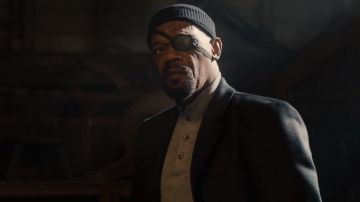 The eye patch of Nick Fury (Samuel L. Jackson) in the Avengers : age of Ultron